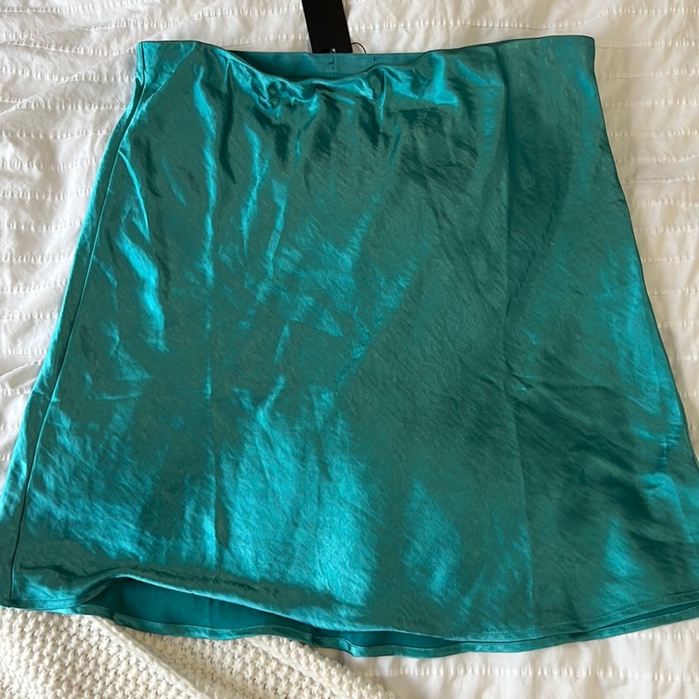 Nasty gal teal satin skirt US:14 UK:18
